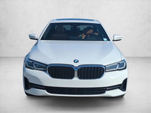 Used 2023 BMW 540i w/ Premium Package image 2