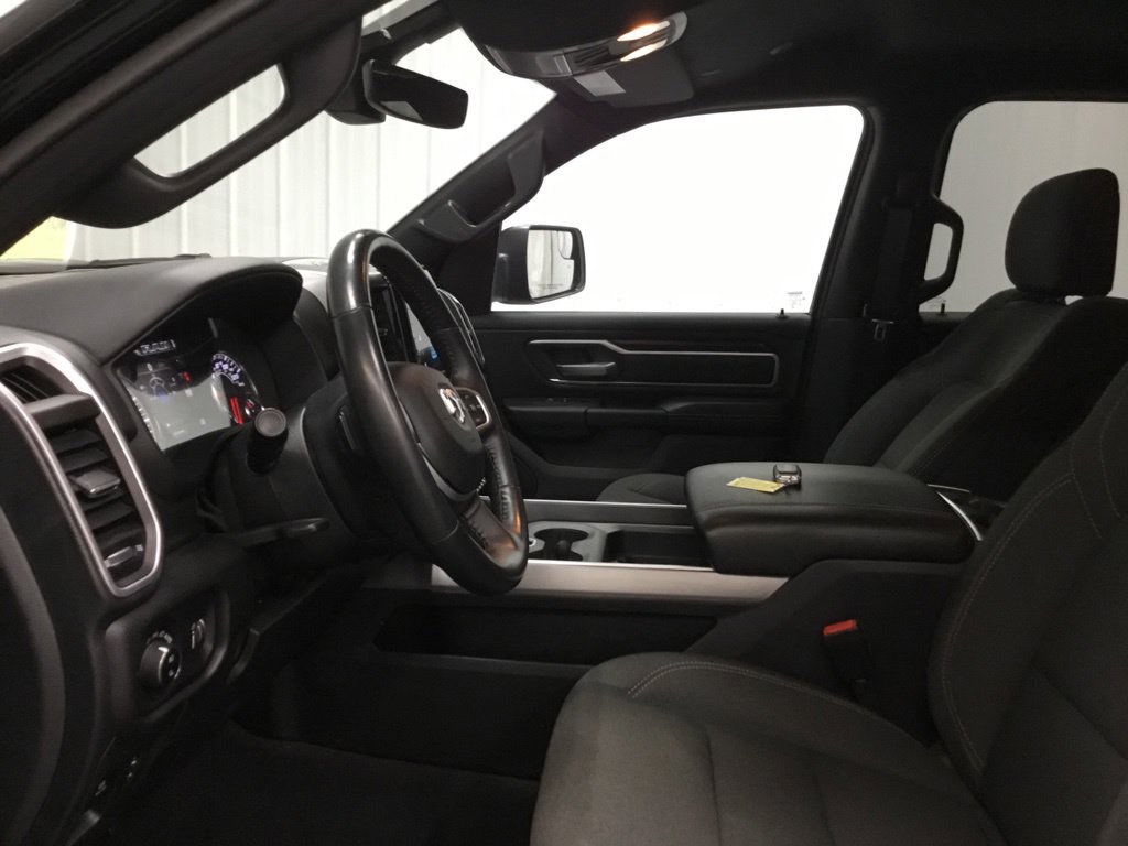Used 2023 RAM 1500 Big Horn AWD/4WD image 5