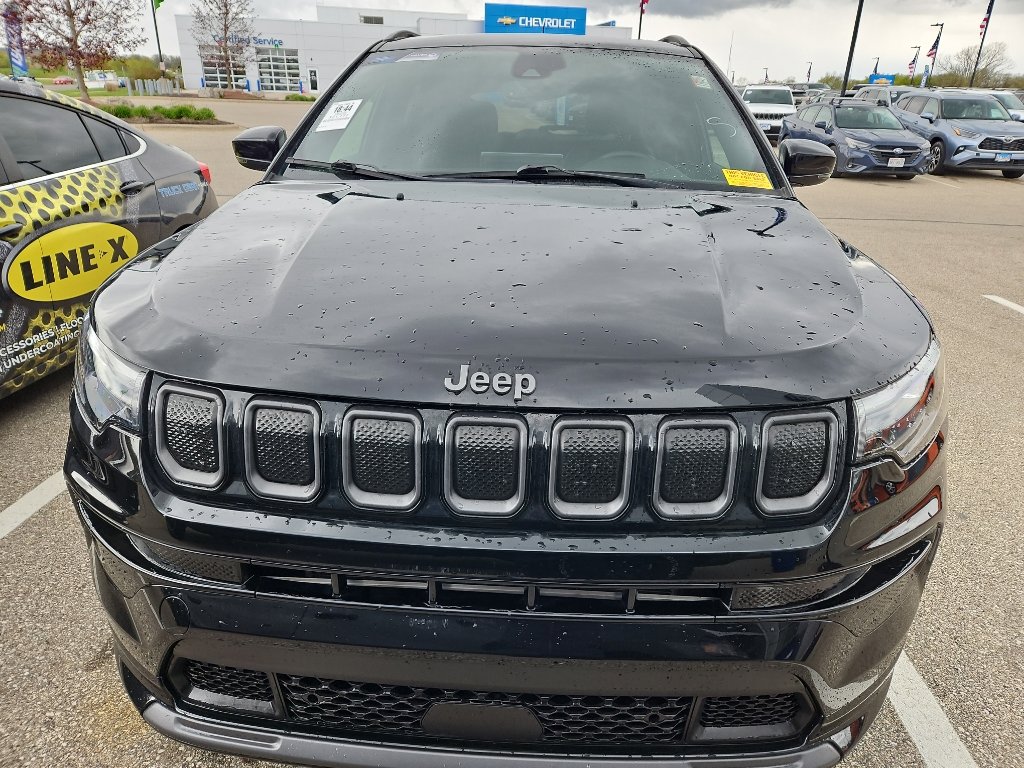 Used 2022 Jeep Compass High Altitude AWD/4WD image 2