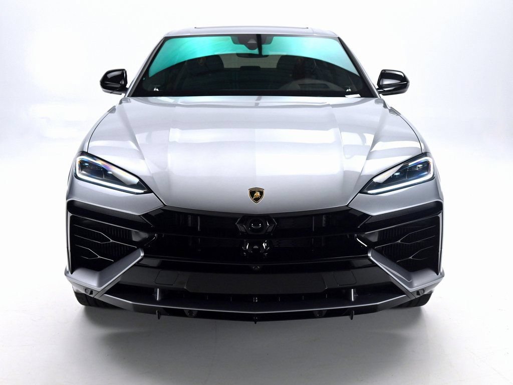 Used 2025 Lamborghini Urus SE AWD/4WD image 2