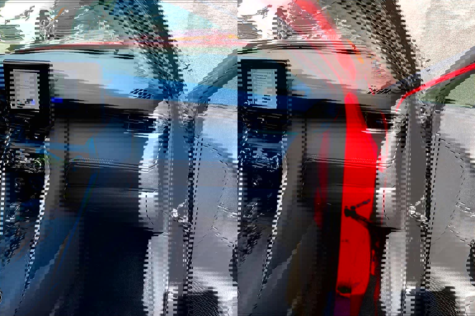 Used 2023 Toyota Venza LE AWD/4WD image 17