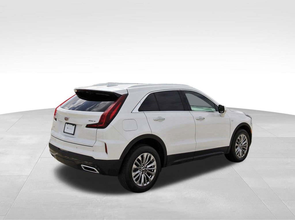 Used 2024 Cadillac XT4 Premium Luxury w/ Active Safety Package image 4
