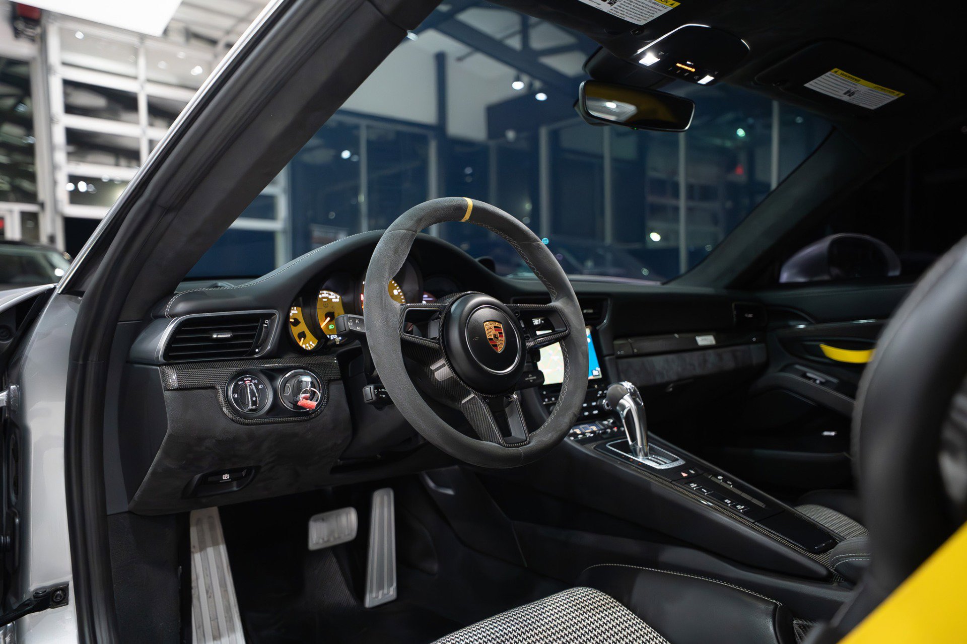 Used 2018 Porsche 911 GT2 RS image 14