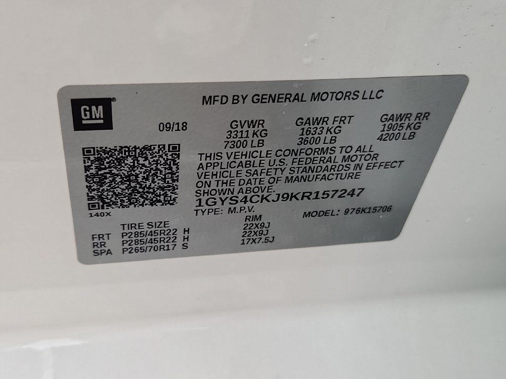 Used 2019 Cadillac Escalade Premium Luxury AWD/4WD image 16