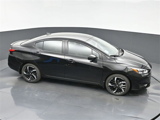 New 2025 Nissan Versa SR w/ Trunk Package image 33