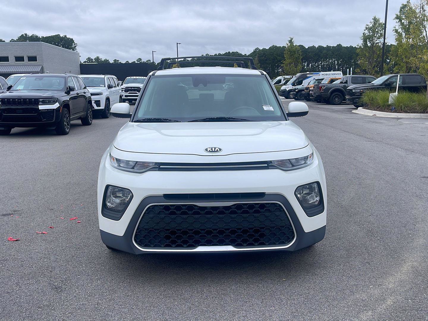 Used 2020 Kia Soul S FWD image 2