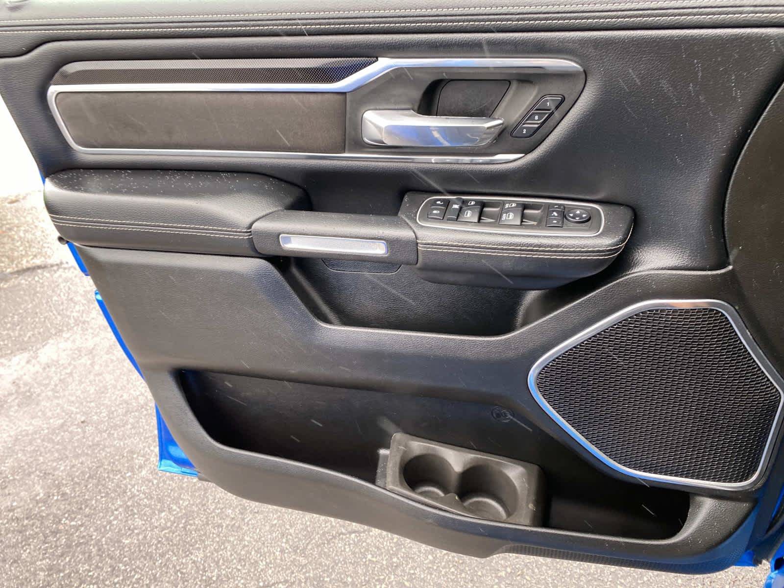 Used 2022 RAM 1500 Laramie w/ Sport Appearance Package AWD/4WD image 23