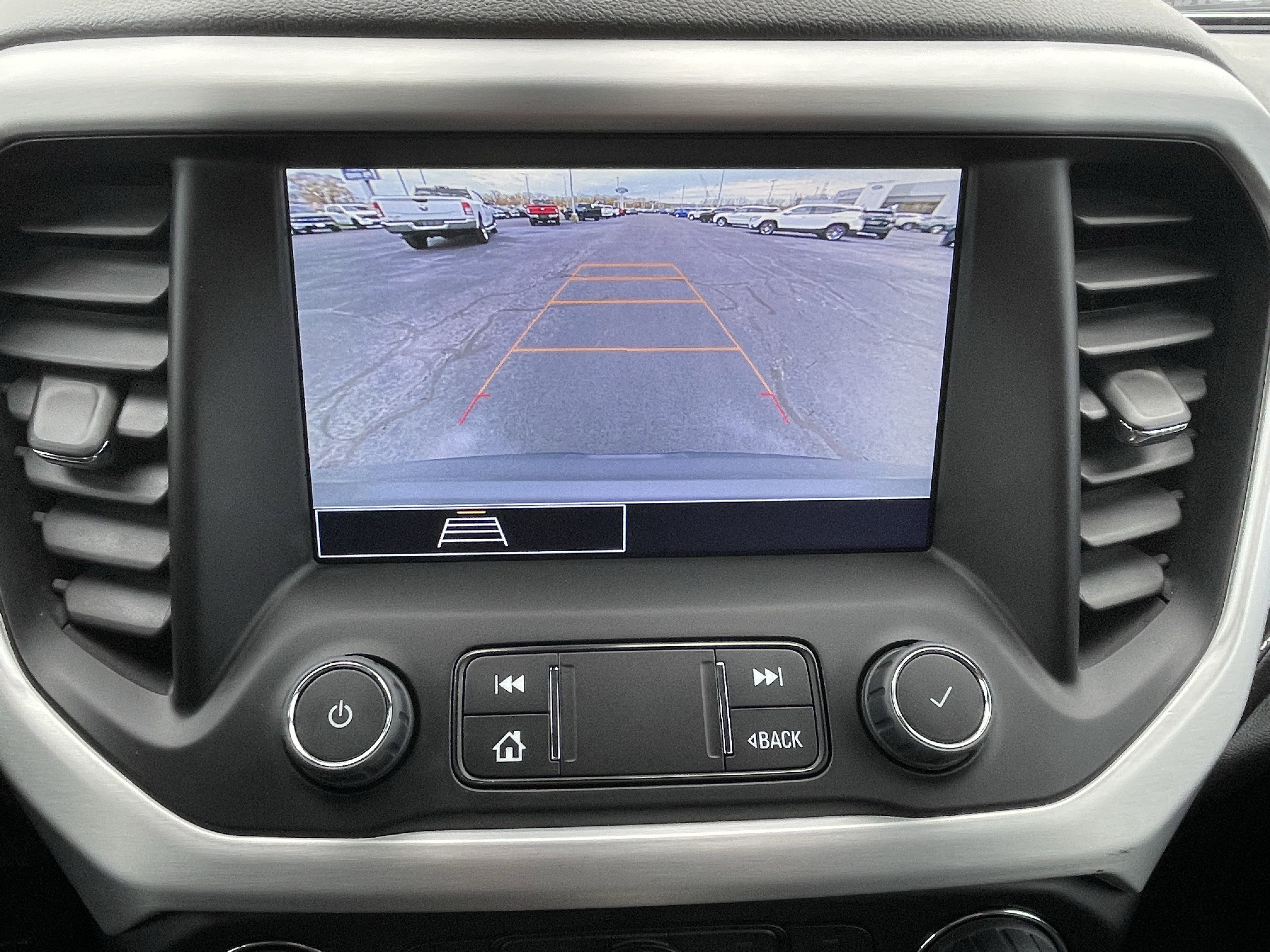 Used 2023 GMC Acadia SLE w/ Driver Convenience Package image 35