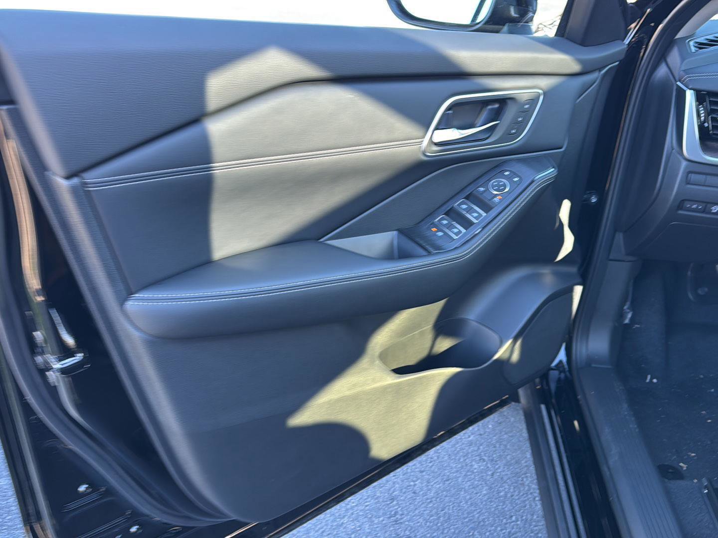 New 2026 Nissan Rogue Platinum w/ Platinum Premium Package image 14