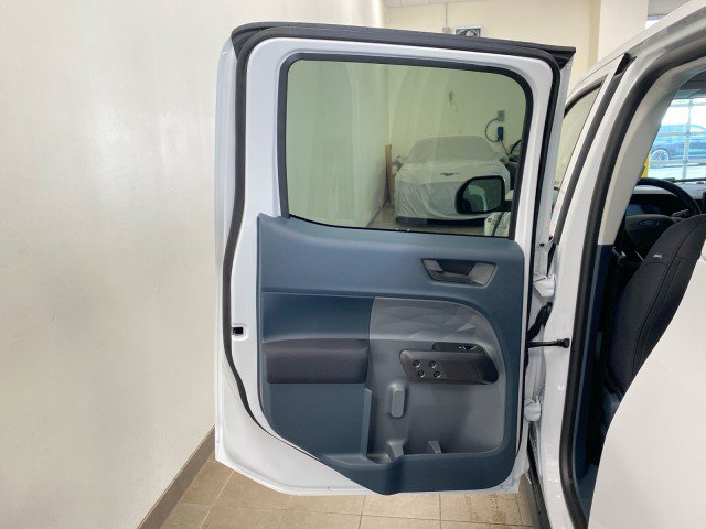New 2025 Ford Maverick XL w/ Equipment Group 101A image 8