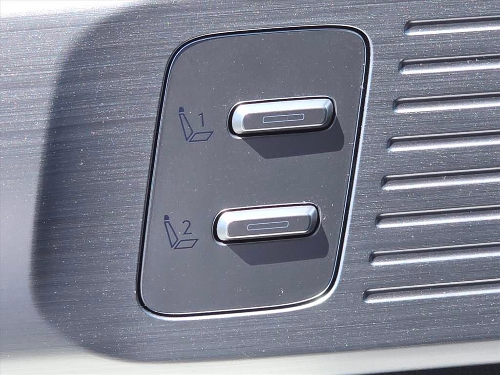 Used 2025 Hyundai Santa Fe Calligraphy image 18