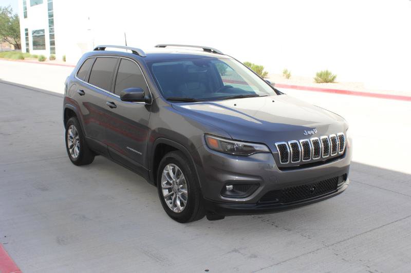 Used 2021 Jeep Cherokee Latitude Plus image 3