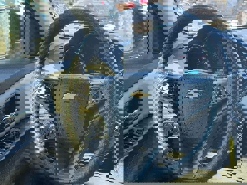 Used 2014 Chevrolet Cruze LS image 12