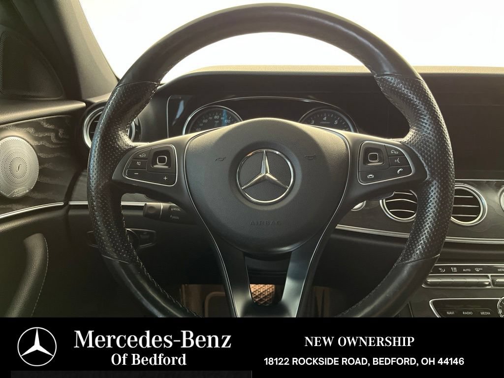 Used 2018 Mercedes-Benz E 300 4MATIC image 23