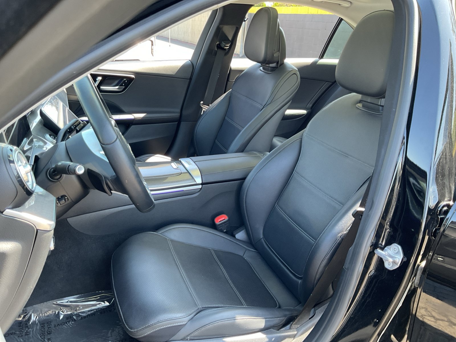 Used 2022 Mercedes-Benz C 300 Sedan w/ Exclusive Trim Package image 17