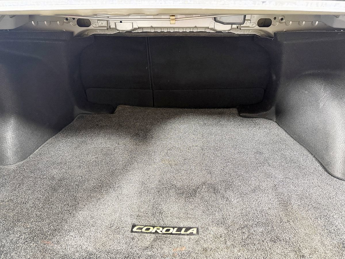 Used 2020 Toyota Corolla XSE w/ Carpet Mat Package (TMS) FWD image 16