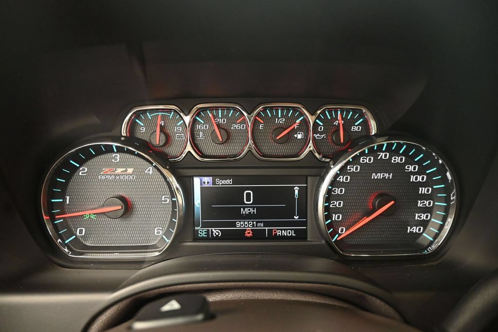 Used 2018 Chevrolet Tahoe LT w/ Luxury Package AWD/4WD image 19