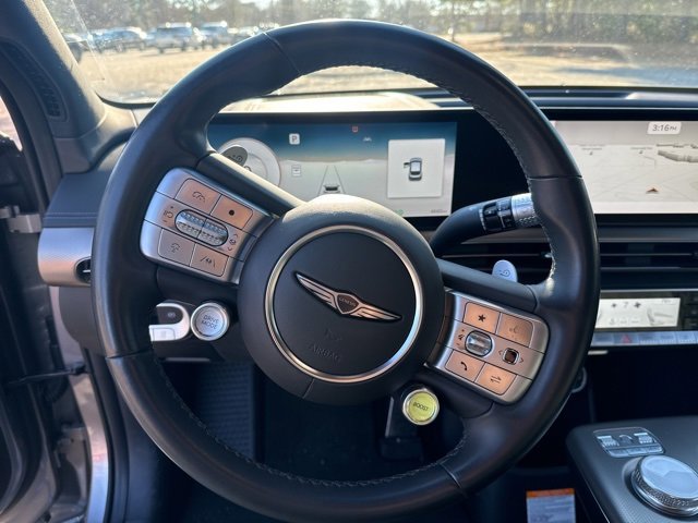 Used 2024 Genesis GV60 Performance image 13