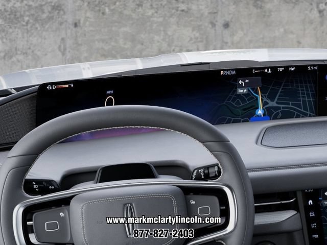 New 2027 Lincoln Navigator Premiere AWD/4WD image 13
