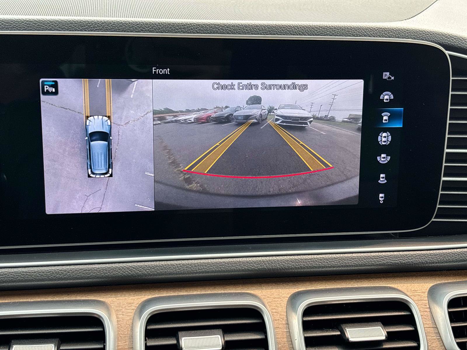 Used 2020 Mercedes-Benz GLE 450 4MATIC image 26