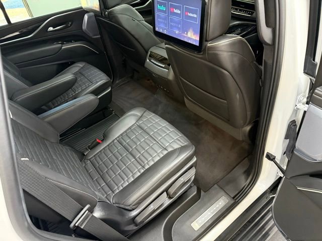 Used 2023 Cadillac Escalade V image 40