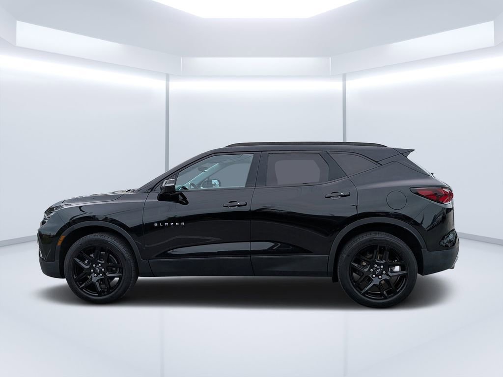 Used 2022 Chevrolet Blazer LT w/ Sound & Technology Package image 6