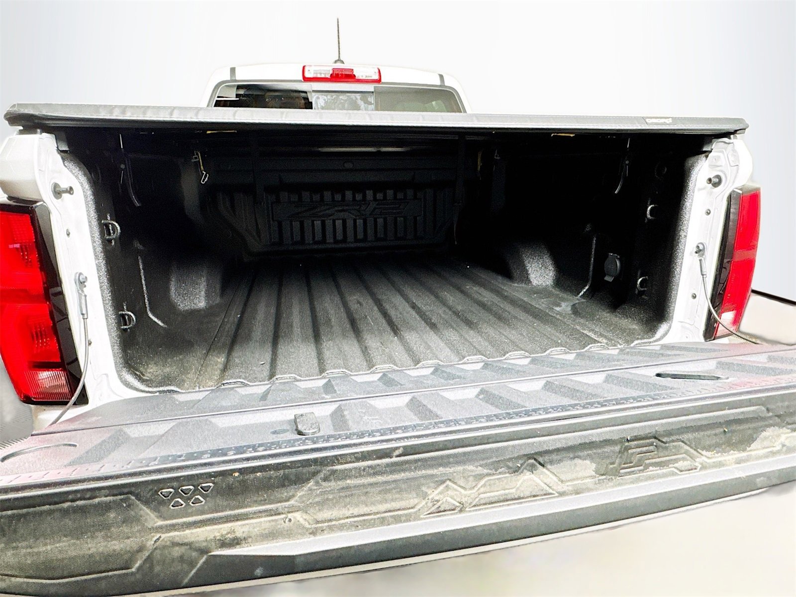 Used 2024 Chevrolet Colorado ZR2 image 23