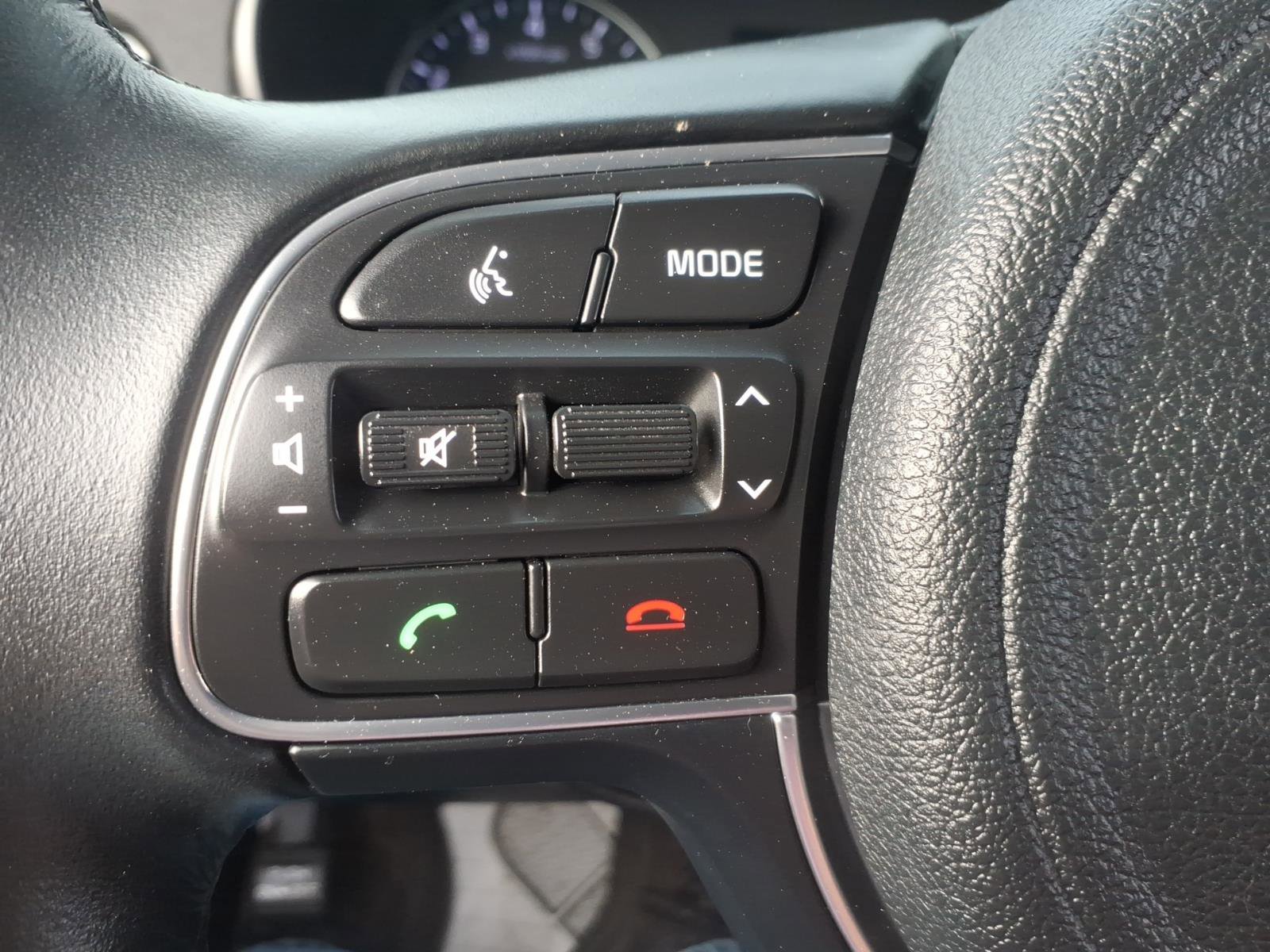 Used 2018 Kia Optima S image 19