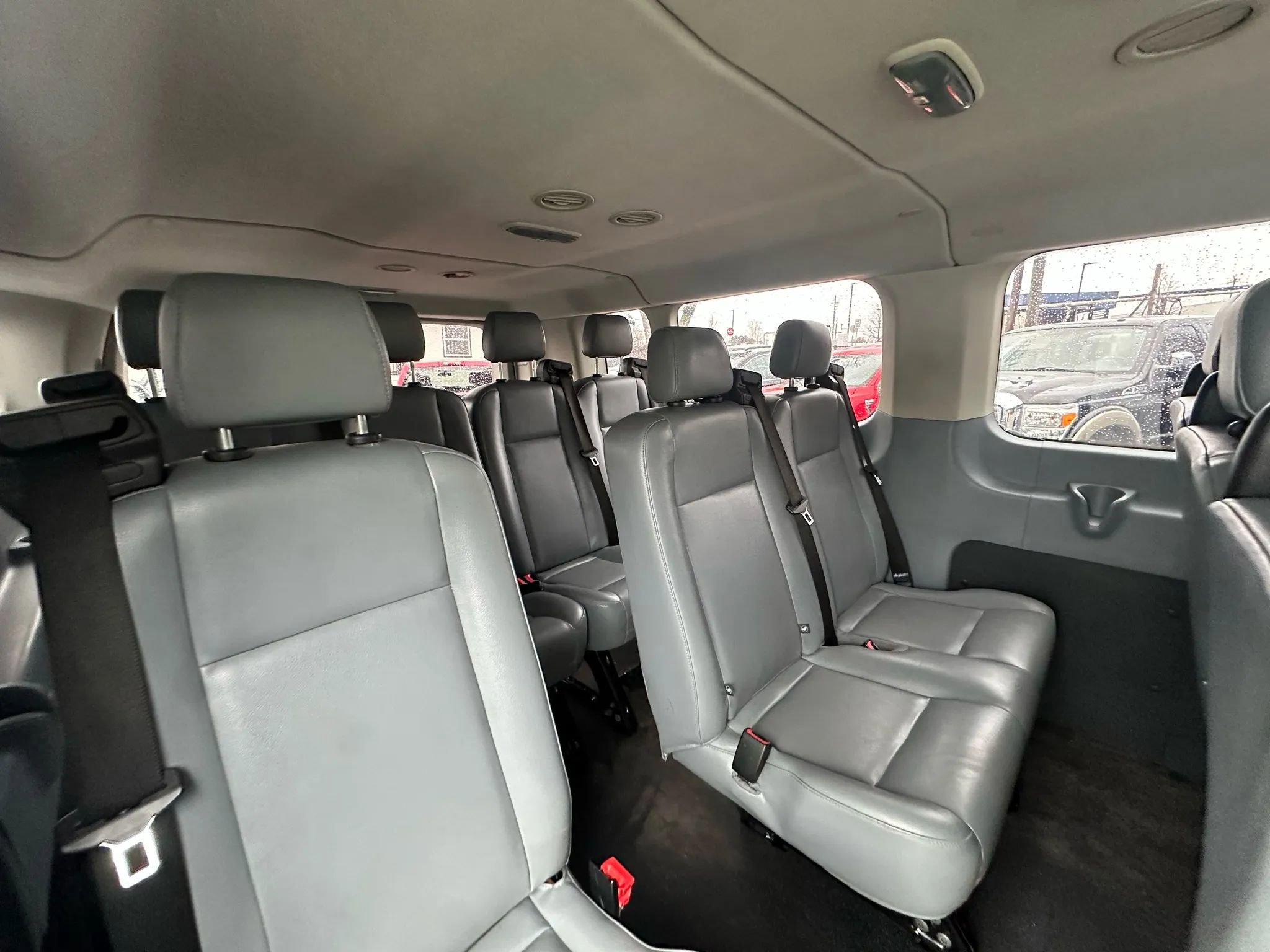 Used 2017 Ford Transit 350 XL image 13
