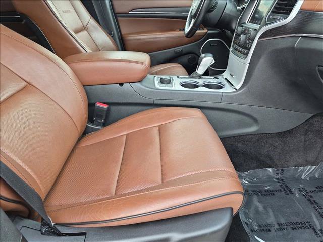 Used 2018 Jeep Grand Cherokee Summit w/ Platinum Series Group AWD/4WD image 22
