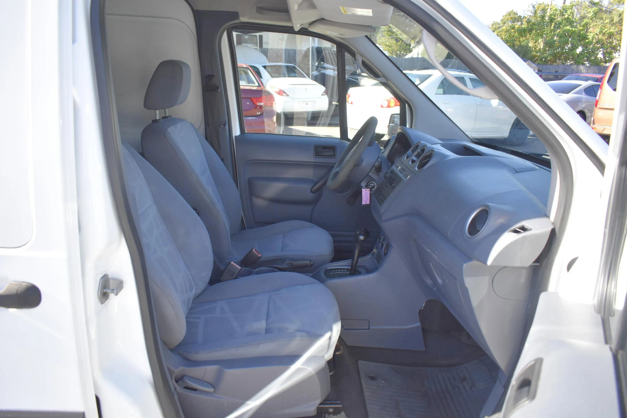Used 2013 Ford Transit Connect XL image 14