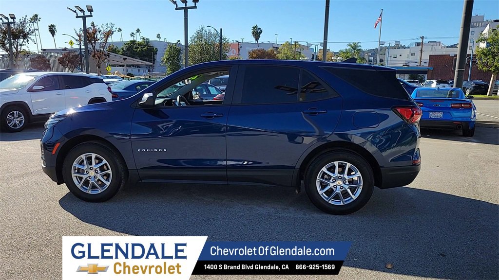 Used 2023 Chevrolet Equinox LS image 5