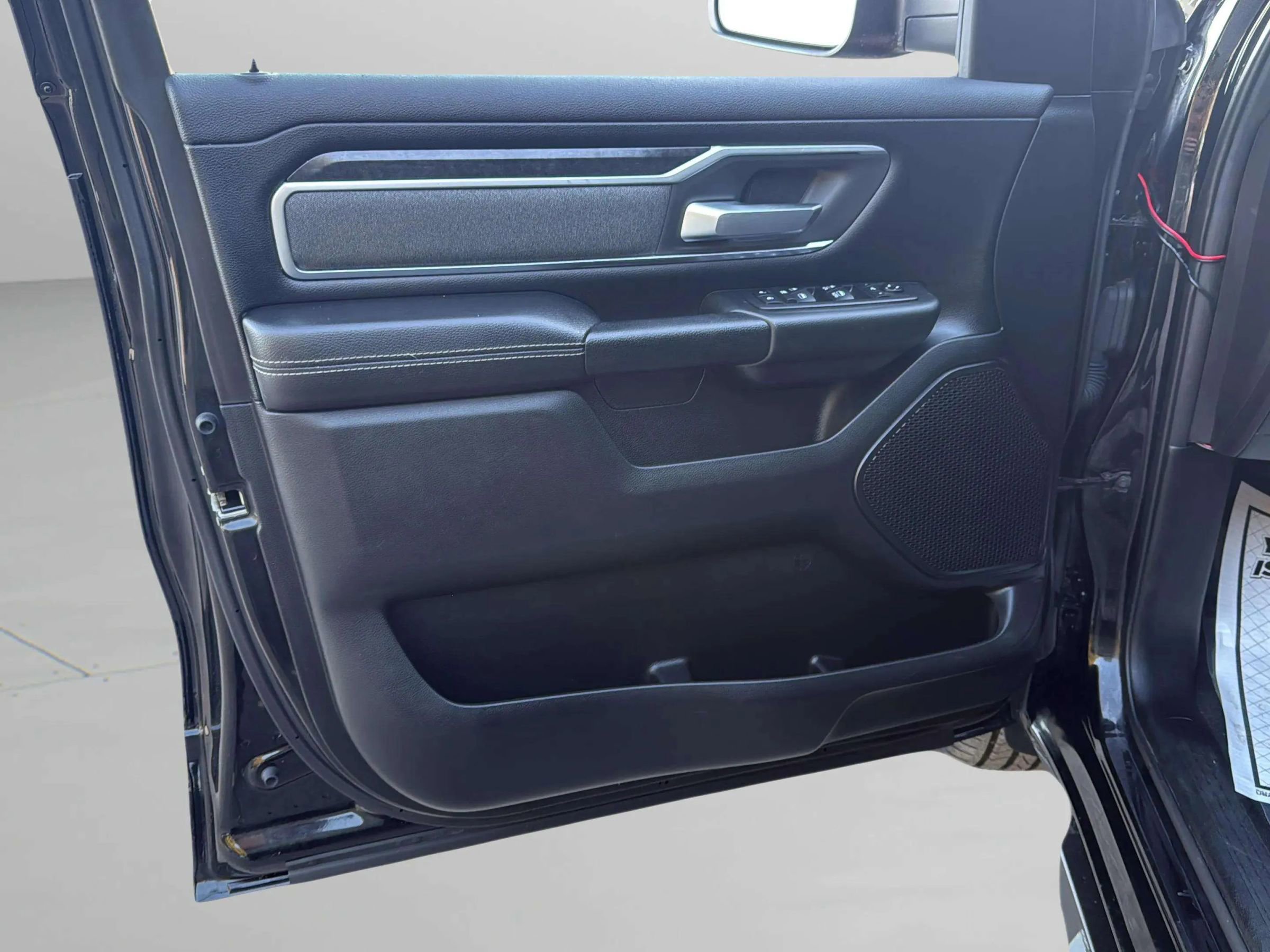 Used 2019 RAM 1500 Big Horn image 23