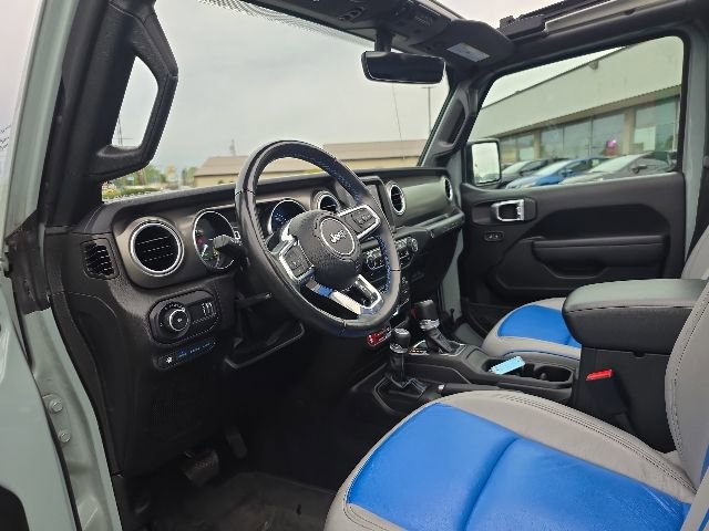 Used 2023 Jeep Wrangler Unlimited Rubicon 4xe w/ Cold Weather Group AWD/4WD image 20