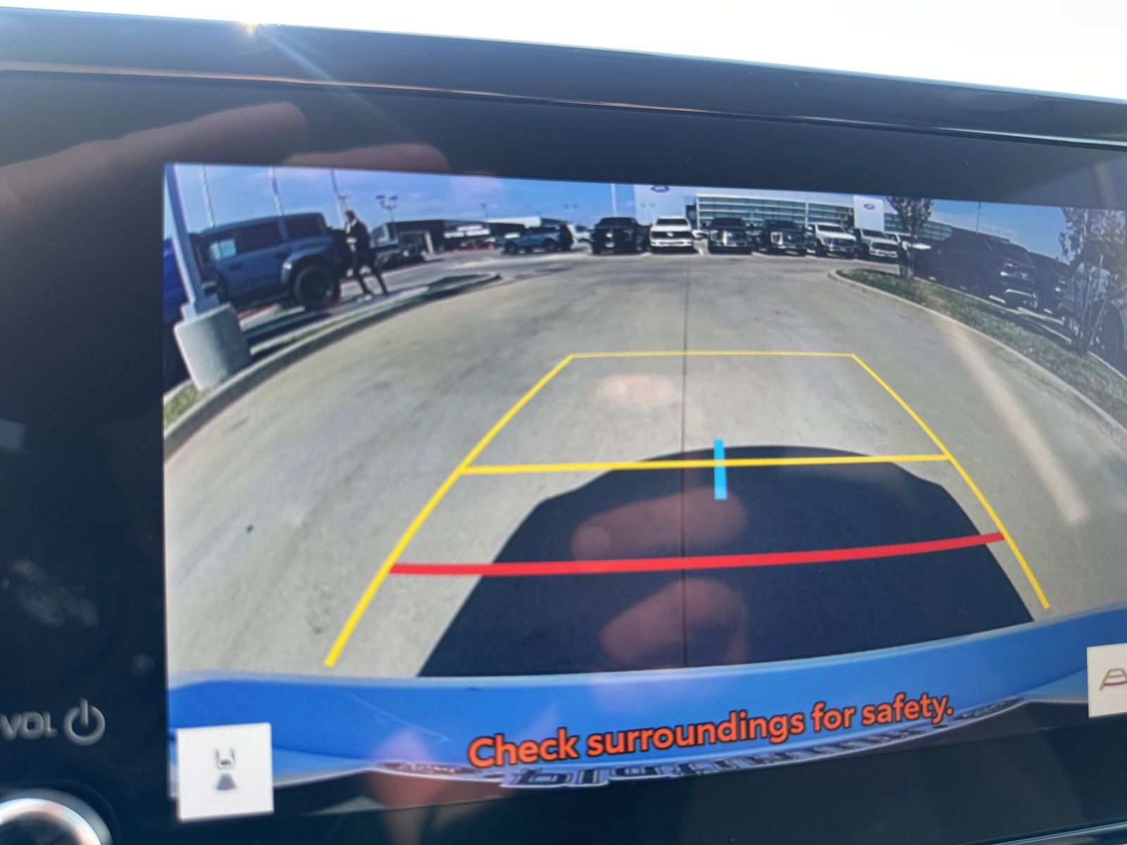 Used 2025 Toyota Camry LE image 21