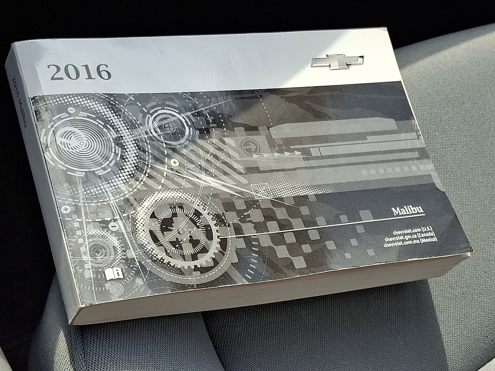 Used 2016 Chevrolet Malibu LT image 25