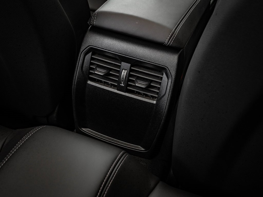 Certified 2026 BMW M4 xDrive Competition image 37