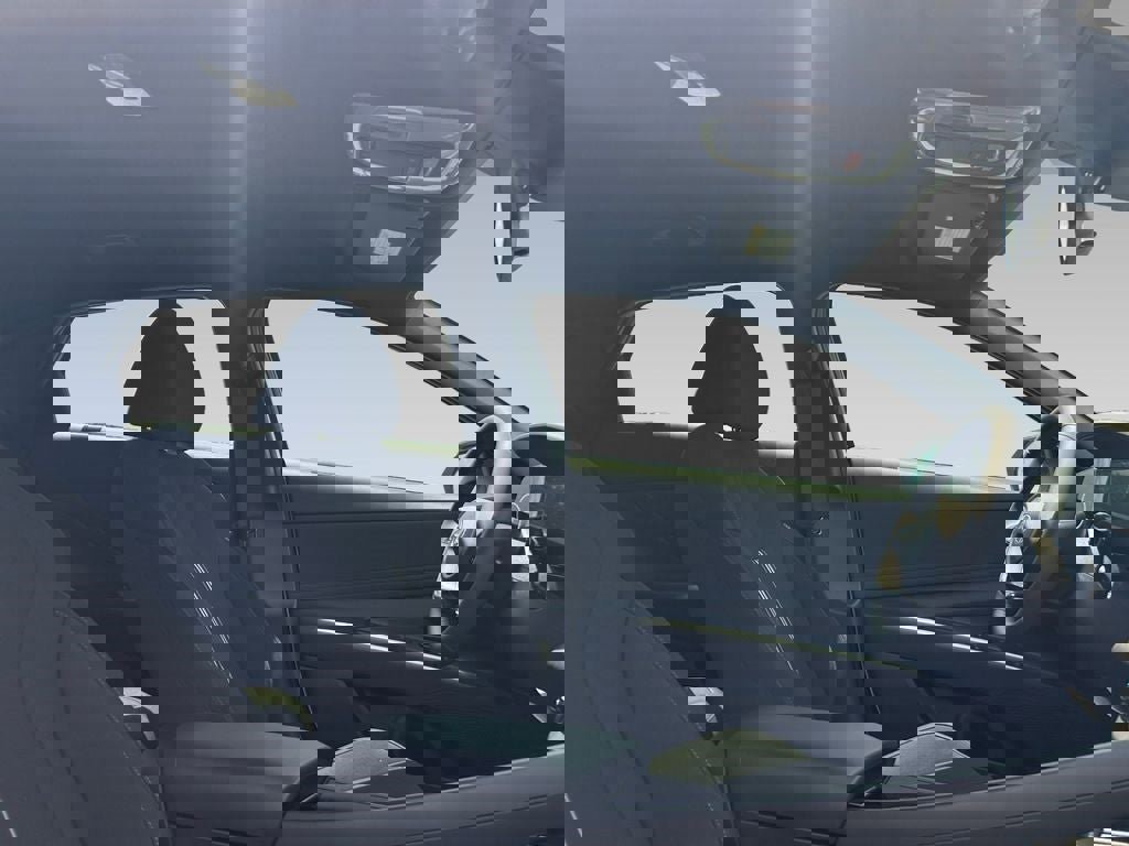 New 2025 Hyundai Elantra SEL image 9