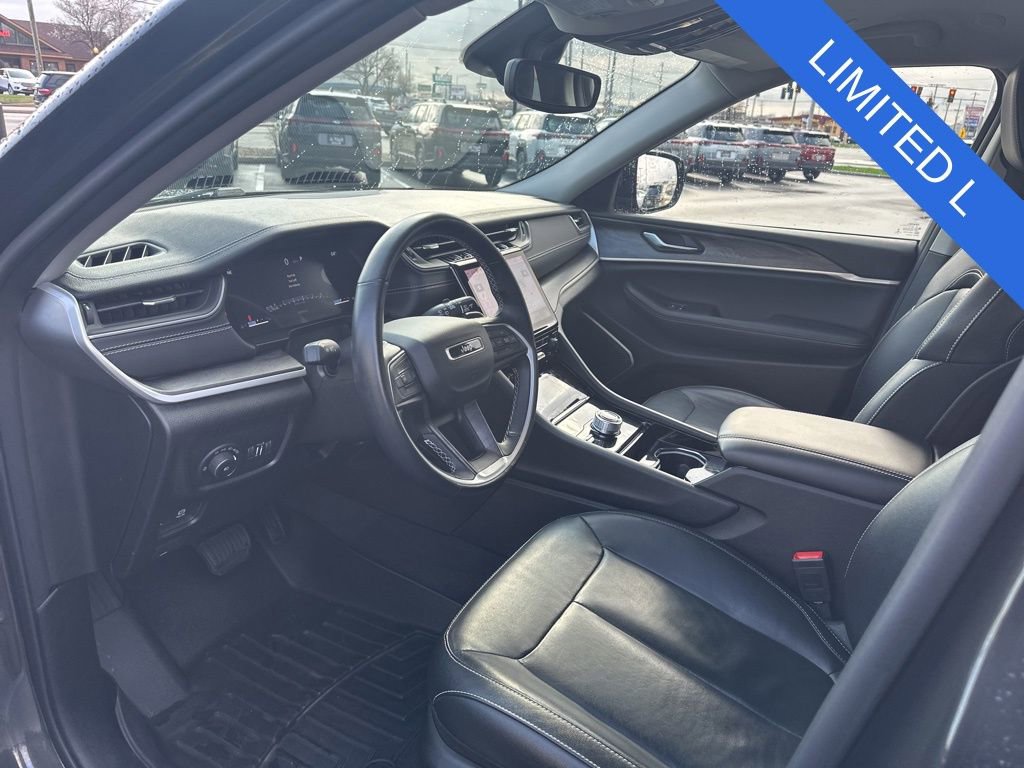 Used 2022 Jeep Grand Cherokee L Limited image 14