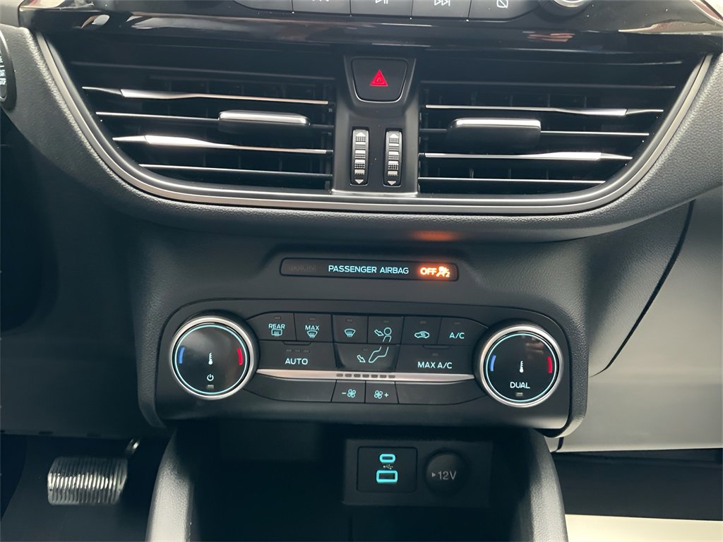 Used 2023 Ford Escape Active image 23