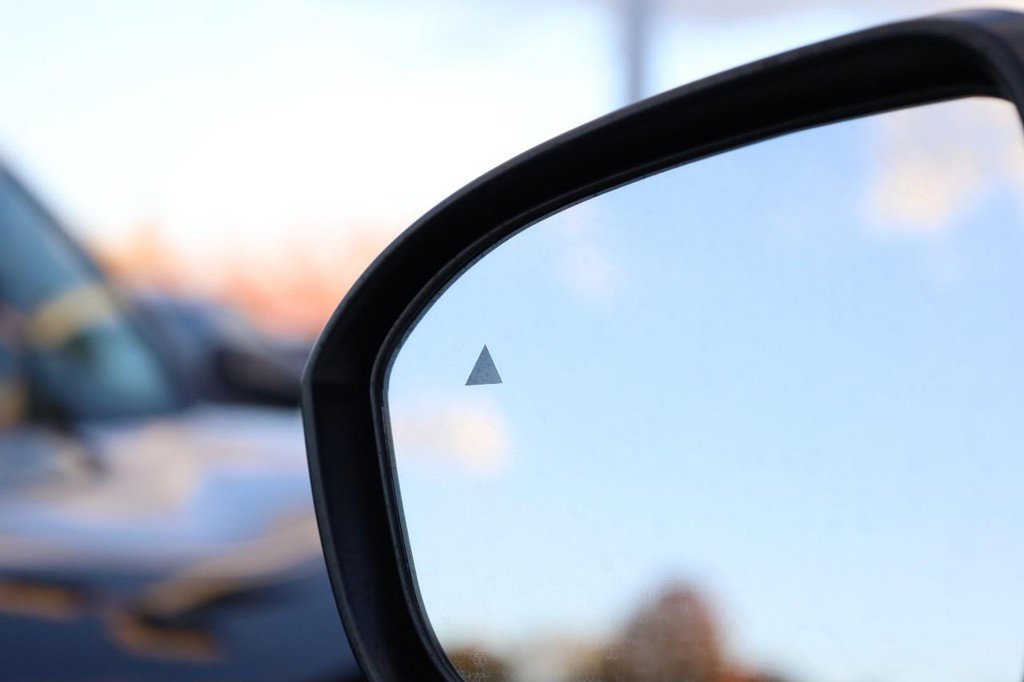 New 2026 Nissan Kicks SV w/ SV Premium Package image 22