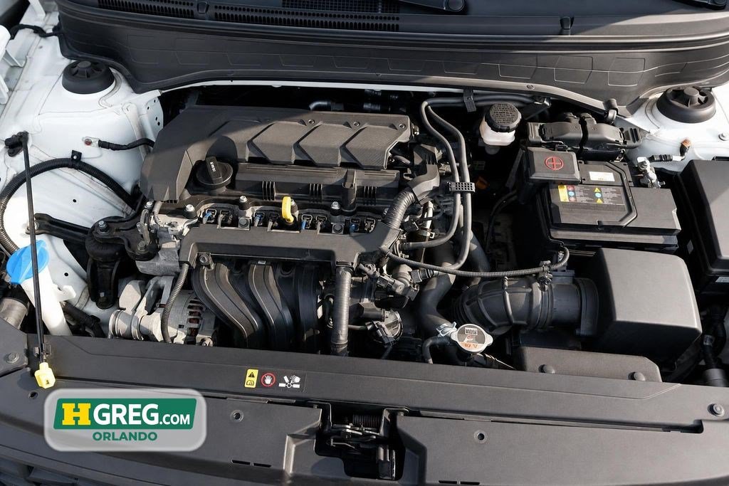 Used 2021 Hyundai Venue SE FWD image 13