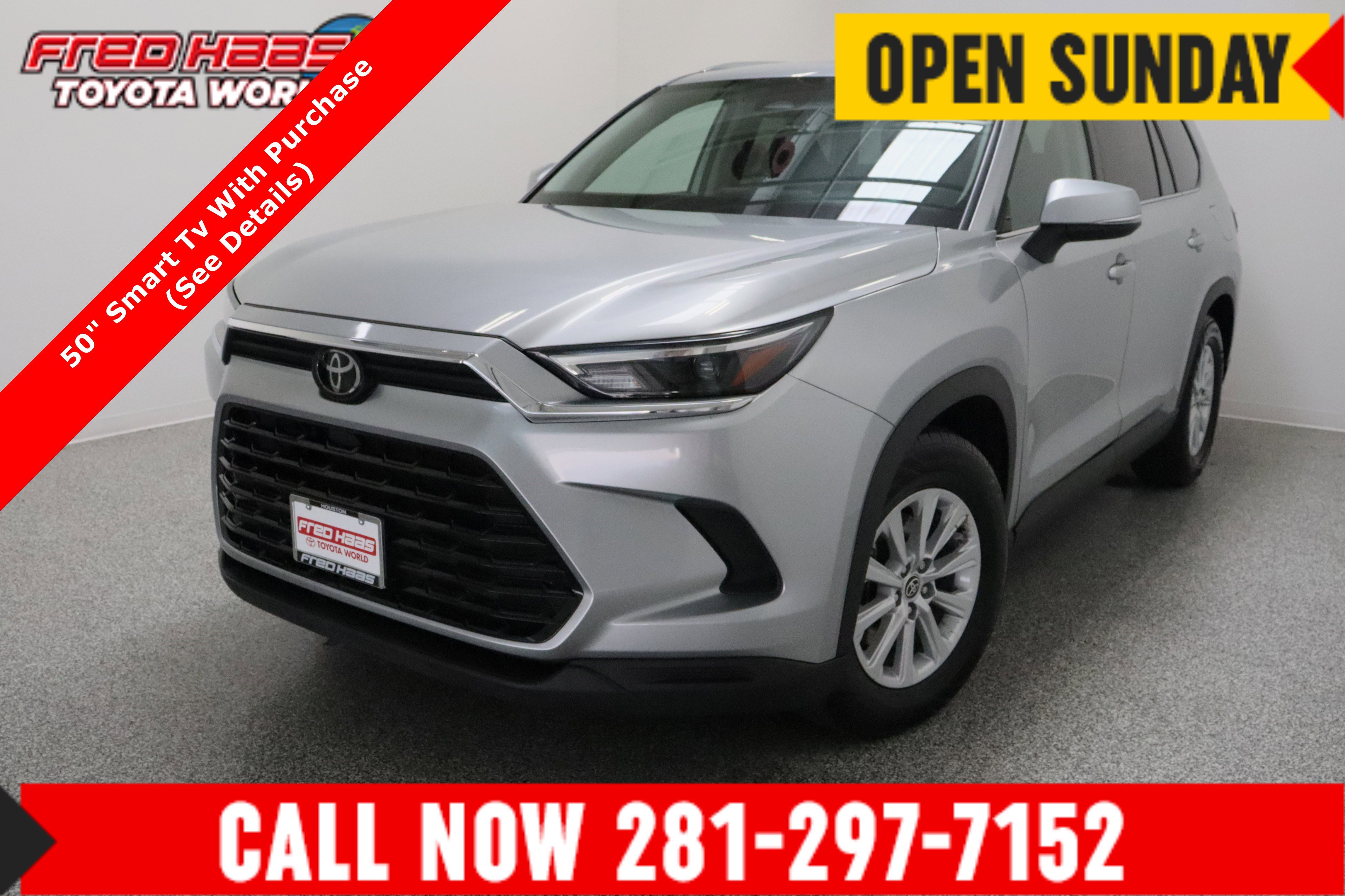 Used 2025 Toyota Grand Highlander FWD image 1