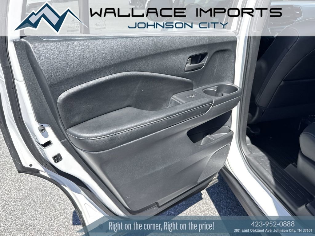 Used 2023 Honda Passport EX-L image 35