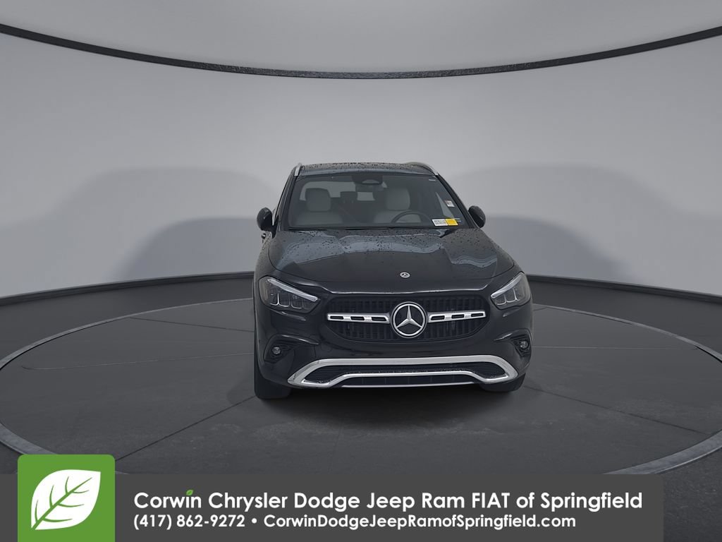 Used 2025 Mercedes-Benz GLA 250 4MATIC image 5