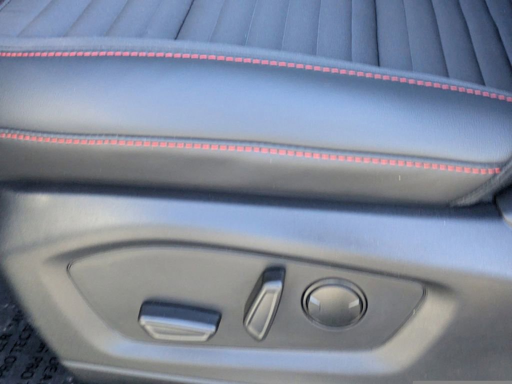 New 2026 Ford Explorer ST-Line image 23