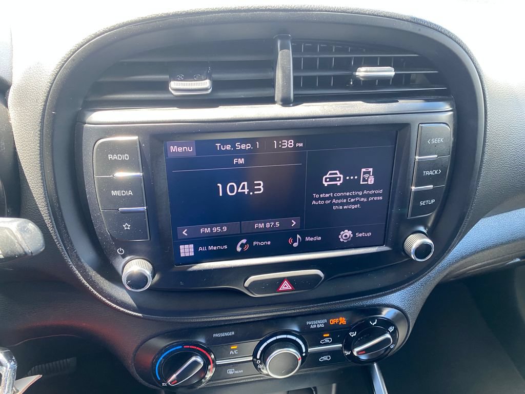 Used 2024 Kia Soul LX w/ Option Group 015 FWD image 34