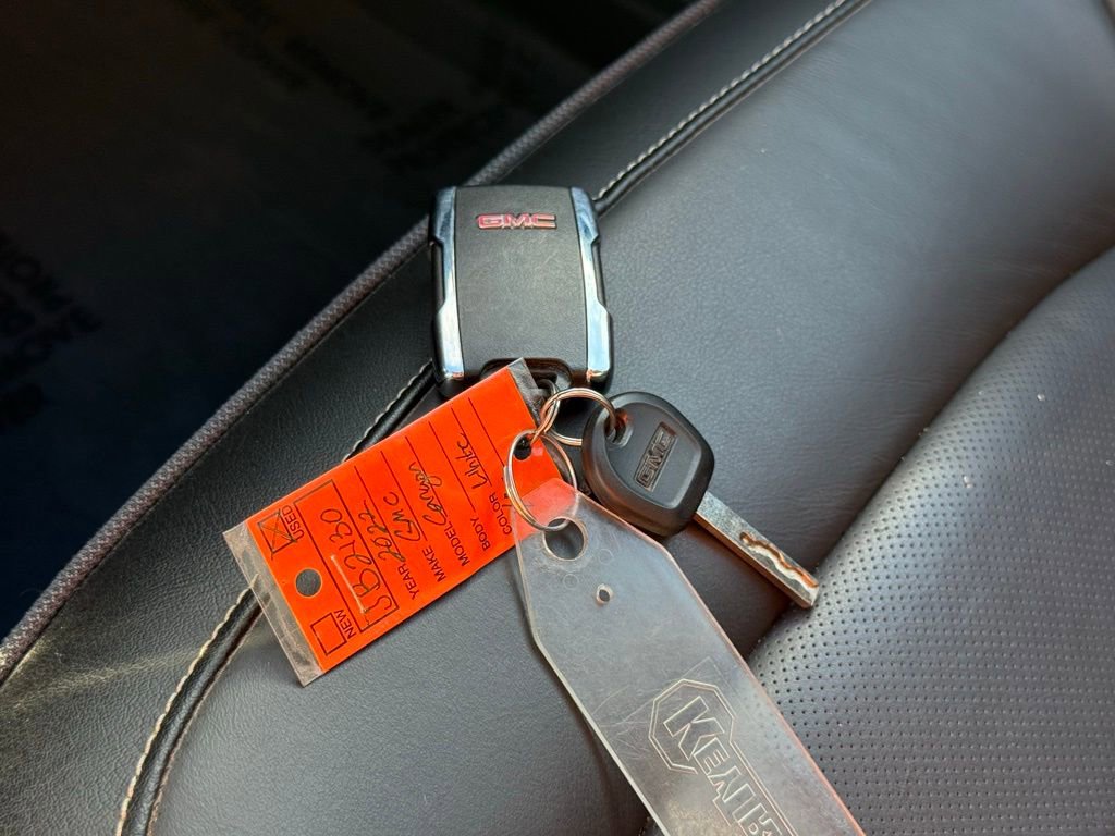 Used 2022 GMC Canyon Denali image 41