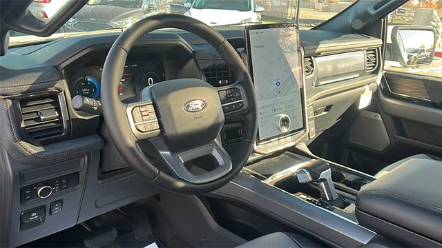 New 2025 Ford F150 Lightning Lariat image 19