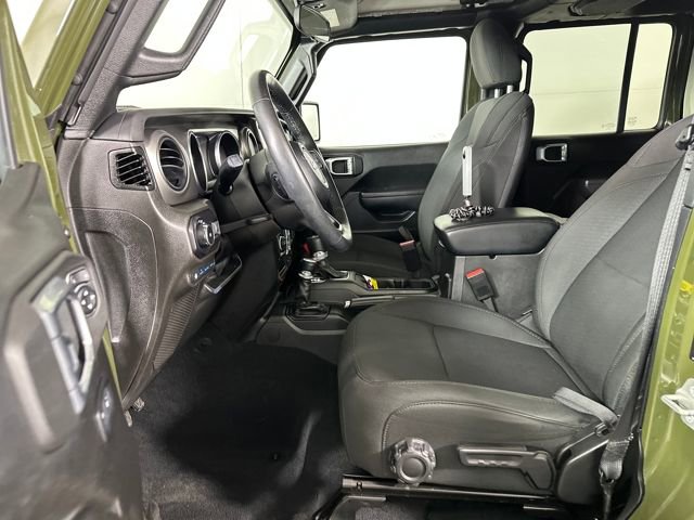 Used 2023 Jeep Wrangler Unlimited w/ Cold Weather Group image 11